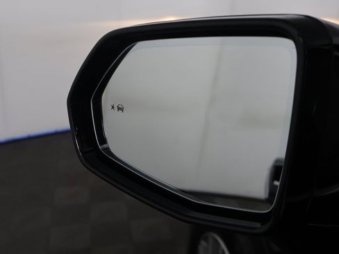 Used 2019 Cadillac XT5 Luxury image 31