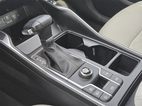 New 2025 Kia Sorento S w/ Panoramic Sunroof Package image 17