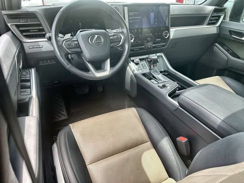 Used 2024 Lexus GX 550 AWD/4WD image 20
