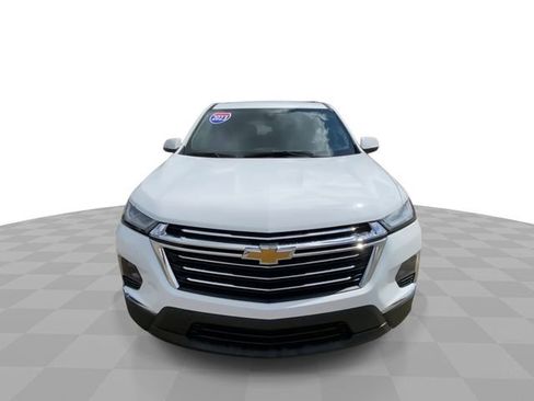 Used 2023 Chevrolet Traverse LT image 5