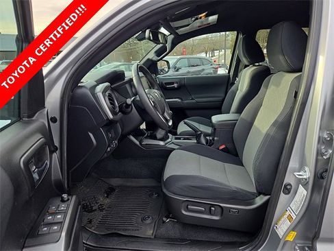Certified 2021 Toyota Tacoma TRD Off-Road w/ Technology Package image 14