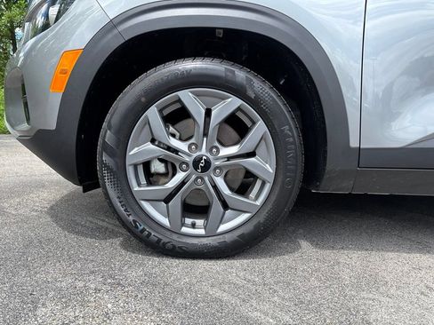 Certified 2024 Kia Seltos LX AWD/4WD image 11