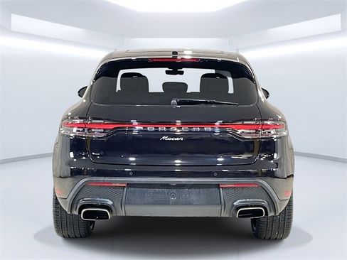 Used 2024 Porsche Macan image 6