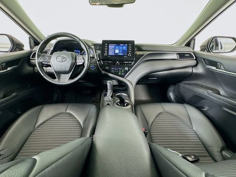 Used 2022 Toyota Camry SE FWD image 22