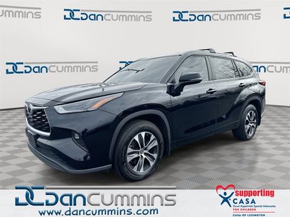 Used 2023 Toyota Highlander XLE