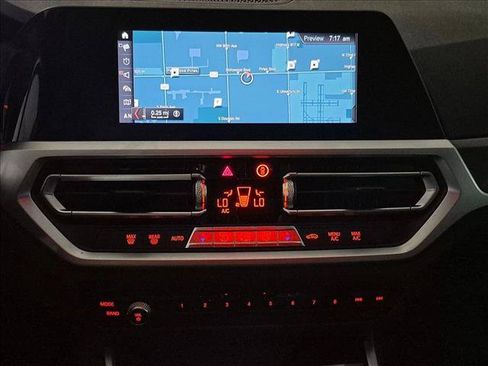 Used 2020 BMW 330i Sedan w/ Driving Assistance Package RWD image 16