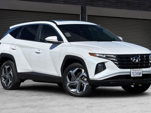 Used 2022 Hyundai Tucson SEL w/ Convenience Package image 2