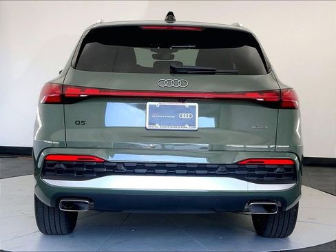 Certified 2025 Audi Q5 Prestige AWD/4WD image 6