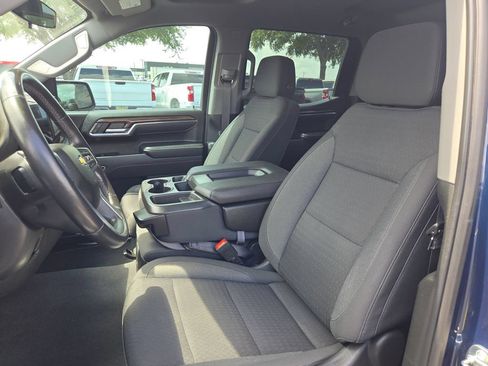 Used 2022 Chevrolet Silverado 1500 LT RWD image 6