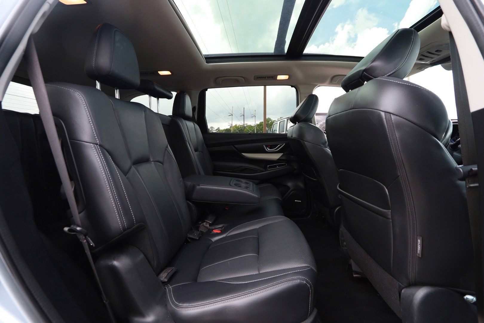 Used 2019 Subaru Ascent Limited AWD/4WD image 28