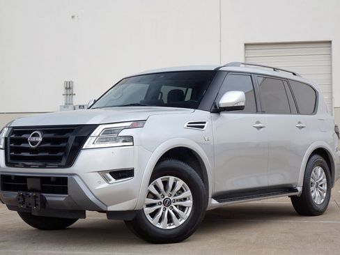 Used 2021 Nissan Armada SV RWD image 2
