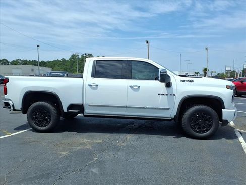 New 2026 Chevrolet Silverado 2500 High Country w/ Technology Package AWD/4WD image 2