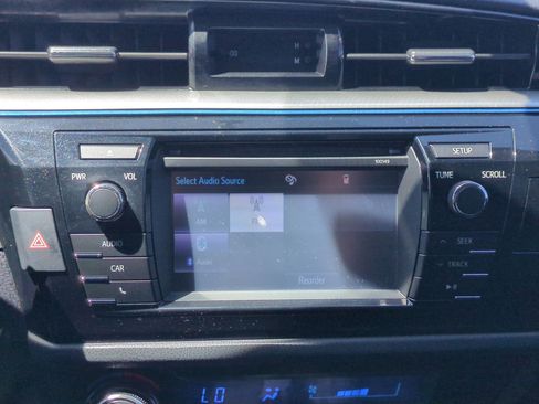 Used 2014 Toyota Corolla S FWD image 22