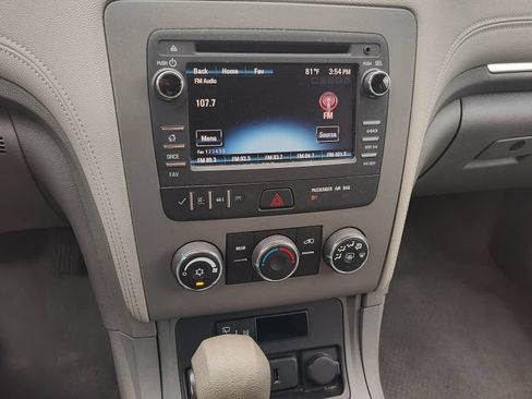 Used 2017 Chevrolet Traverse LS AWD/4WD image 9