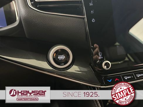 Used 2024 Jeep Wagoneer 4WD w/ Premium Group I image 19