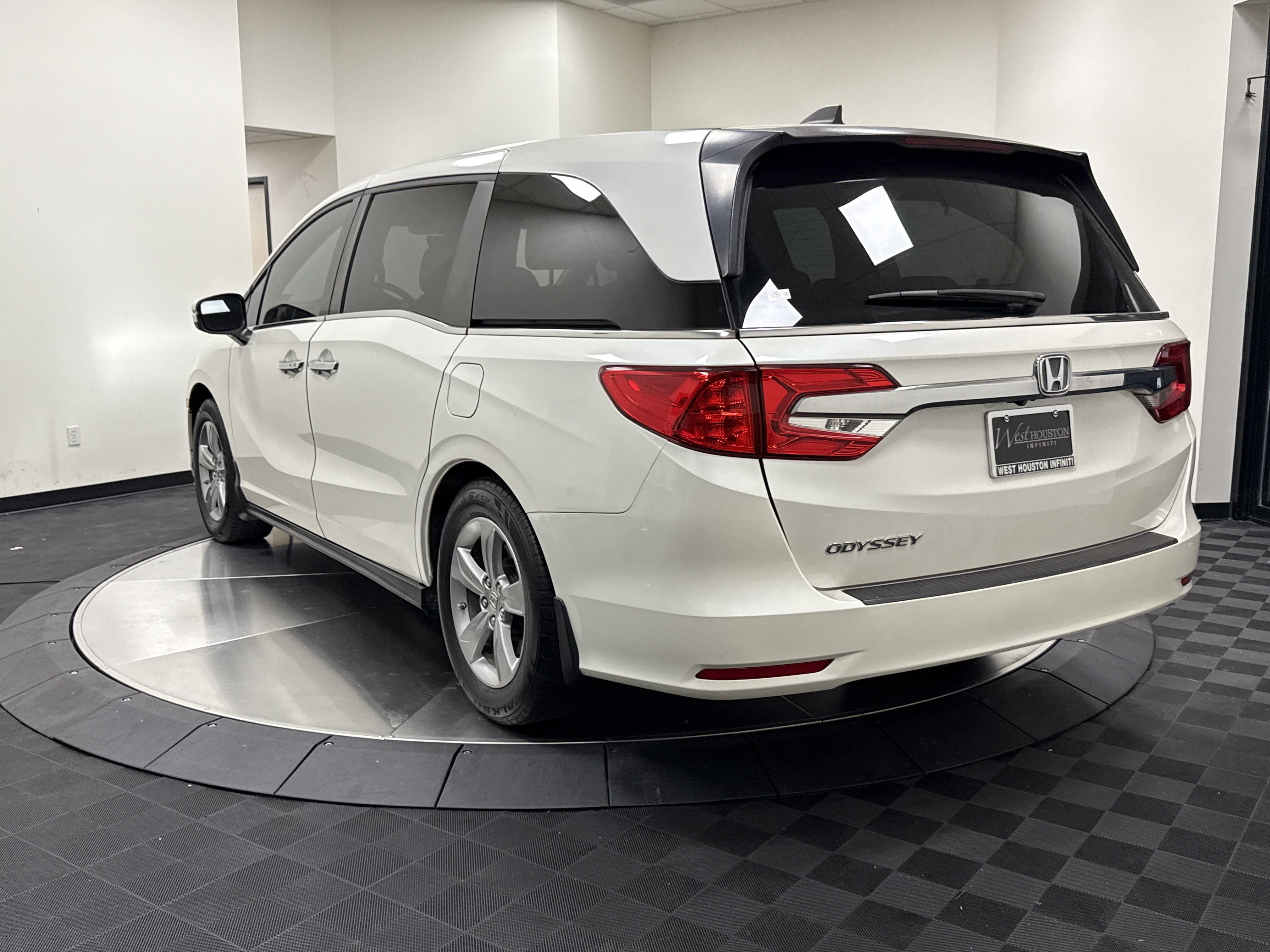 Used 2018 Honda Odyssey EX-L image 5
