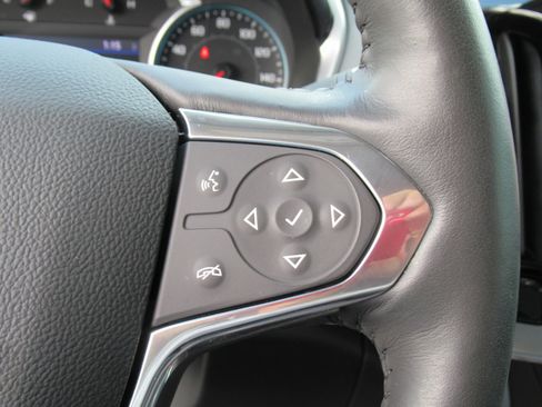 Used 2020 Chevrolet Traverse Premier image 27