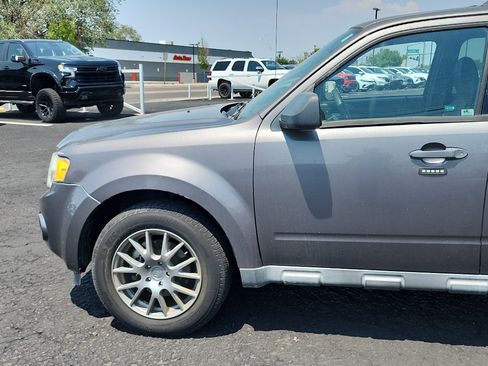 Used 2011 Ford Escape XLT w/ 203A Rapid Spec Order Code AWD/4WD image 10