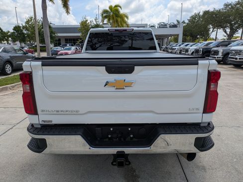 Used 2024 Chevrolet Silverado 3500 LTZ w/ LTZ Plus Package AWD/4WD image 5