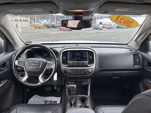 Used 2021 GMC Canyon Denali image 24