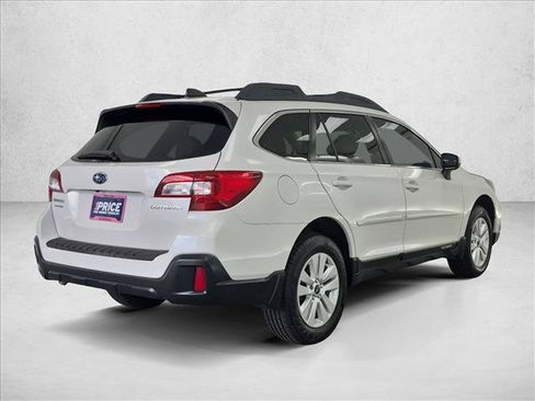 Used 2019 Subaru Outback 2.5i Premium AWD/4WD image 5