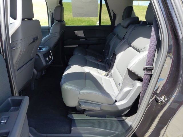 New 2026 Ford Expedition Max Active AWD/4WD image 17