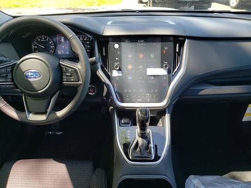 Used 2025 Subaru Outback Premium image 13