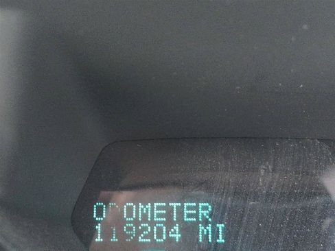 Used 2013 Chevrolet Traverse LTZ FWD image 21