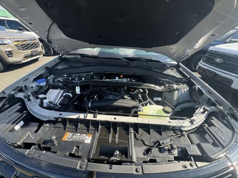 New 2026 Ford Explorer ST-Line w/ ST-Line Street Pack image 29