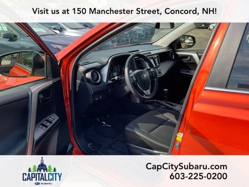 Used 2016 Toyota RAV4 LE AWD/4WD image 11