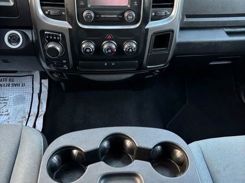 Used 2021 RAM 1500 Classic SLT image 17