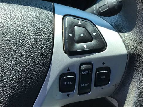 Used 2012 Ford Edge SE FWD image 10