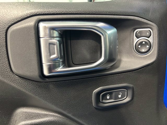 Used 2025 Jeep Wrangler Unlimited Sport AWD/4WD image 21