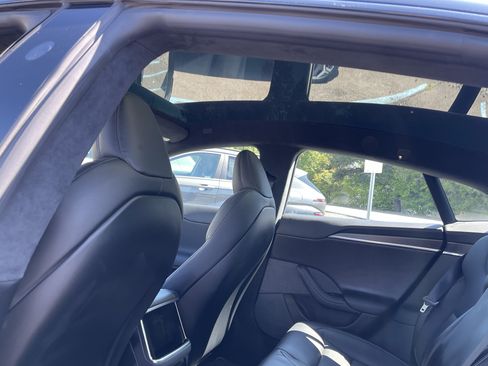 Used 2021 Tesla Model S Plaid AWD/4WD image 16