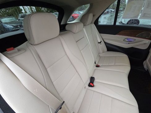 Used 2022 Mercedes-Benz GLE 350 4MATIC image 18