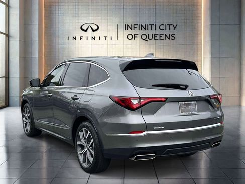Used 2023 Acura MDX SH-AWD w/ Technology Package image 8
