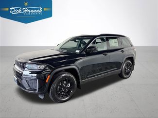 New 2026 Jeep Grand Cherokee Laredo video 1