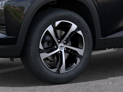 New 2026 Chevrolet Trax RS w/ Sunroof Package FWD image 33