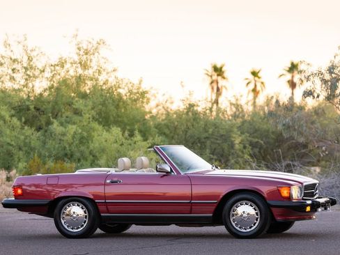 Used 1989 Mercedes-Benz 560 SL image 37