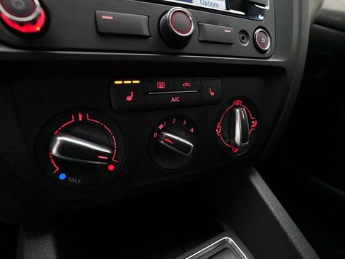 Used 2015 Volkswagen Jetta SE image 20