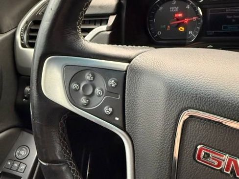 Used 2019 GMC Yukon SLT AWD/4WD image 37