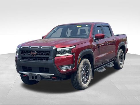 Certified 2025 Nissan Frontier PRO-4X w/ Pro Premium Package AWD/4WD image 2