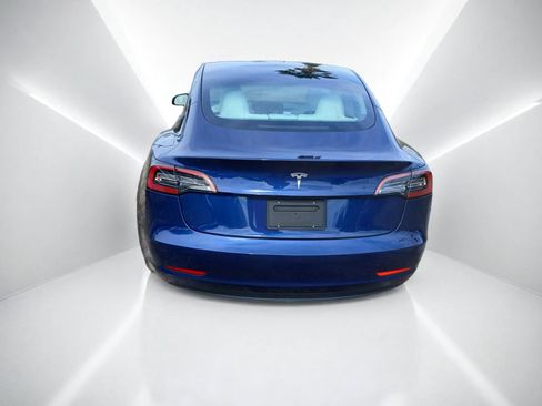 Used 2023 Tesla Model 3 Standard Range RWD image 6