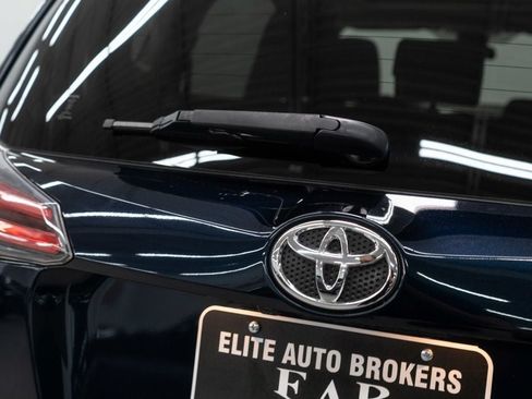 Used 2017 Toyota RAV4 XLE w/ All Weather Liner Package AWD/4WD image 36