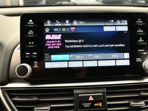 Used 2021 Honda Accord Sport image 25