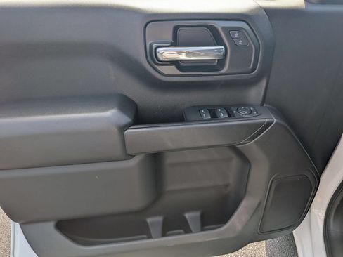 Used 2022 Chevrolet Silverado 1500 Custom RWD image 10