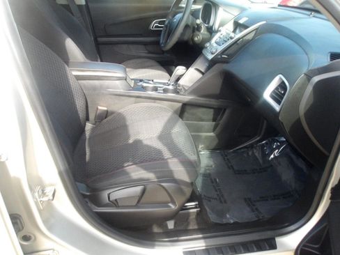 Used 2014 Chevrolet Equinox LS FWD image 10