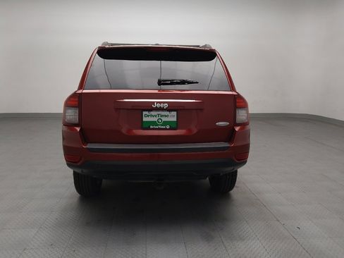 Used 2017 Jeep Compass Latitude image 6