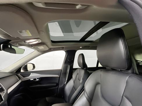 Used 2023 Volvo XC90 B5 Core w/ Protection Package Premier image 22