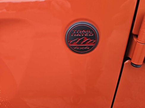 Used 2019 Jeep Wrangler Unlimited Rubicon image 6